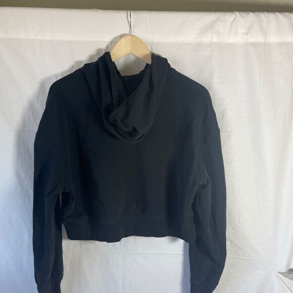 The Morning Toast Black Logo Cropped Pullover Hoodie Sz M - Picture 2 of 4